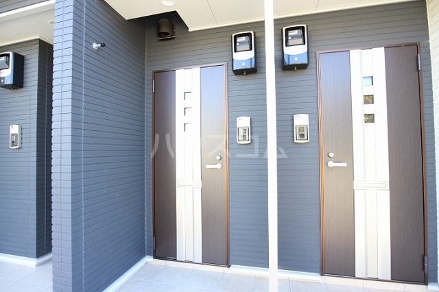 15/21 エントランス