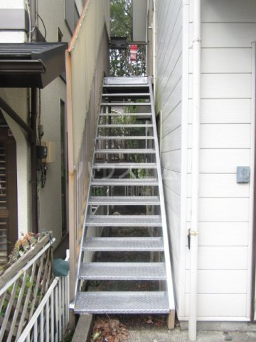 3/5 エントランス