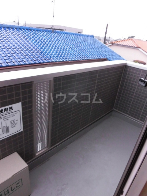 18/26 バルコニー