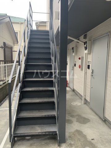 21/29 エントランス