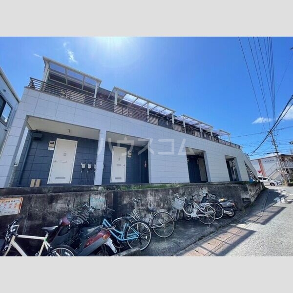 16/16 駐車場