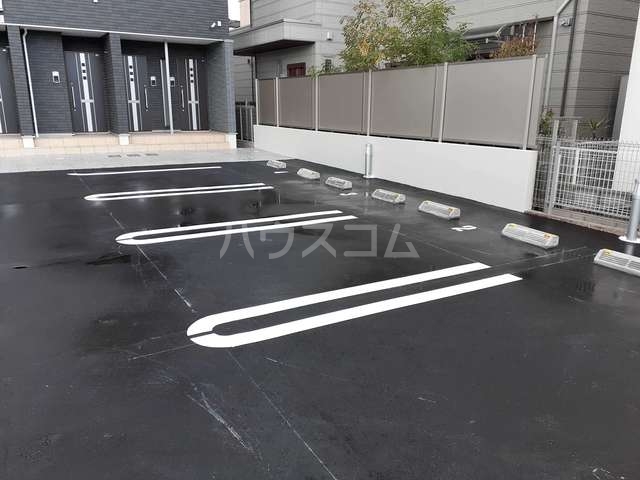 15/21 駐車場