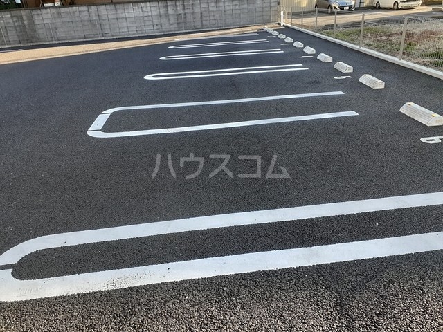 14/20 駐車場