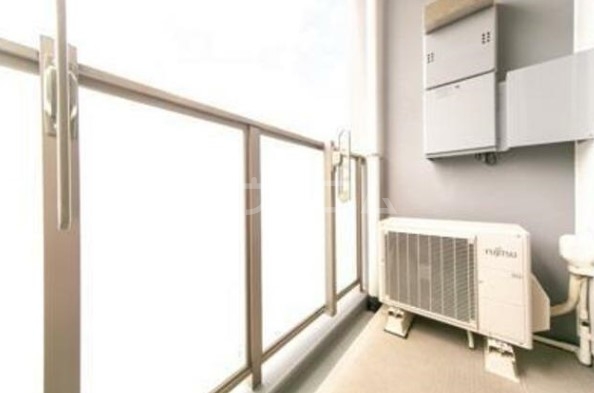 13/28 バルコニー