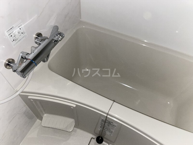 17/30 浴室