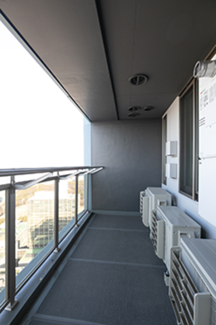 19/23 バルコニー