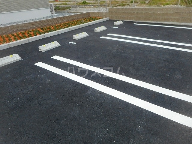 2/8 駐車場
