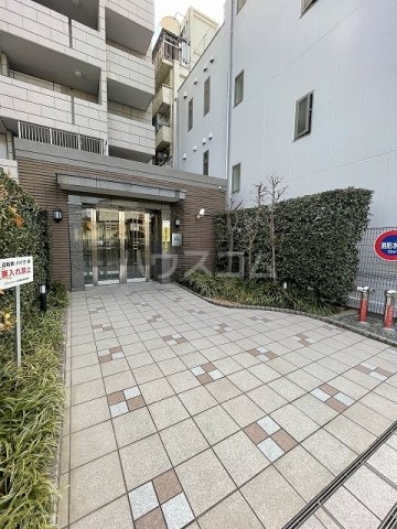 3/4 エントランス