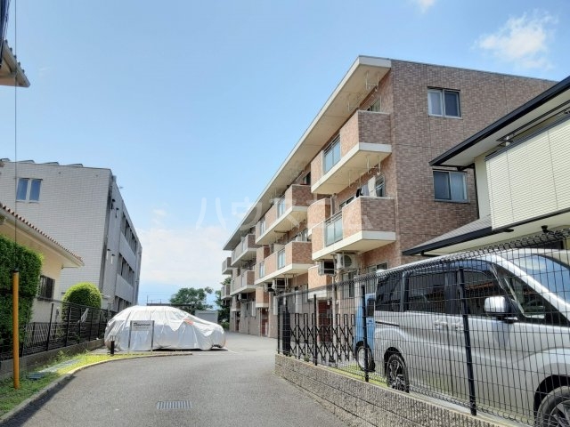 2/30 外観