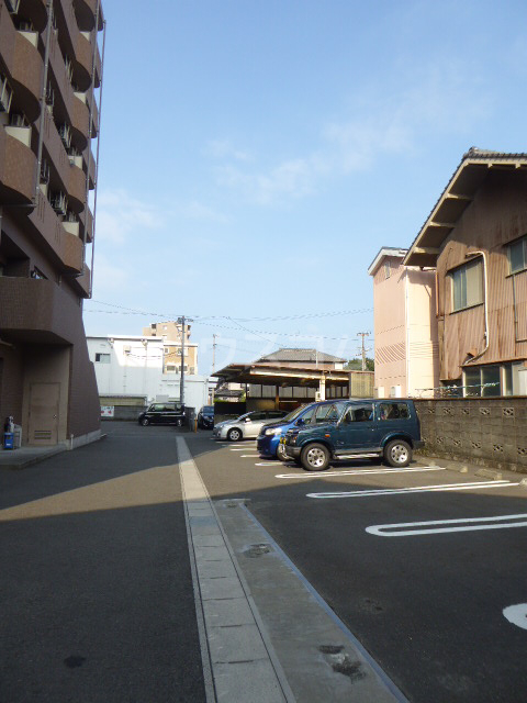 15/21 駐車場