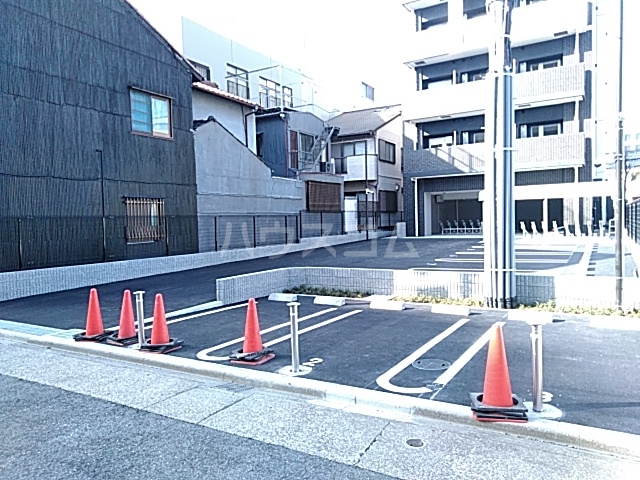 25/29 駐車場