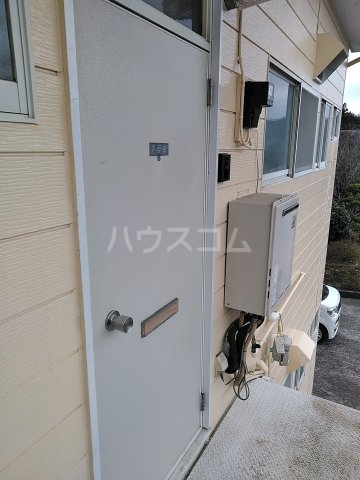 19/30 エントランス