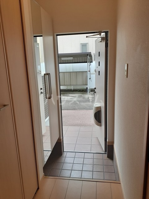 玄関