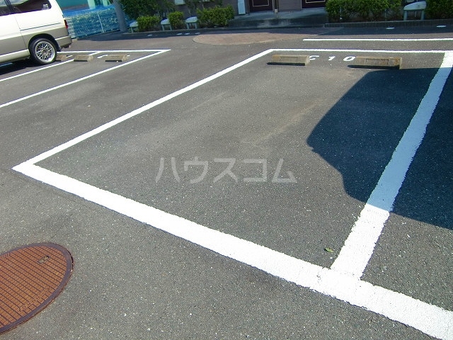 14/20 駐車場