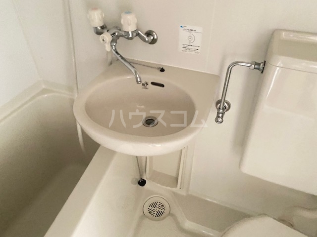 16/27 洗面