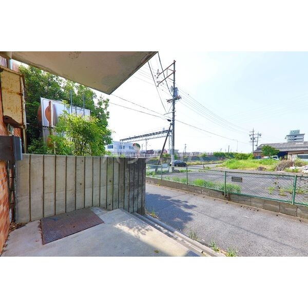 15/17 エントランス