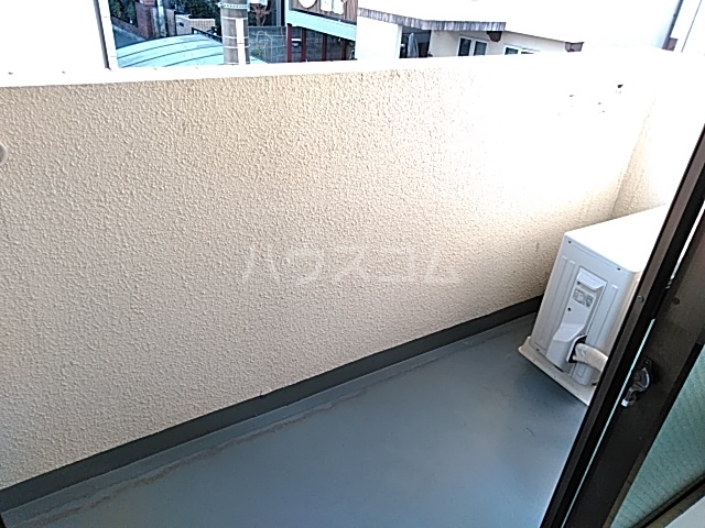 19/30 バルコニー