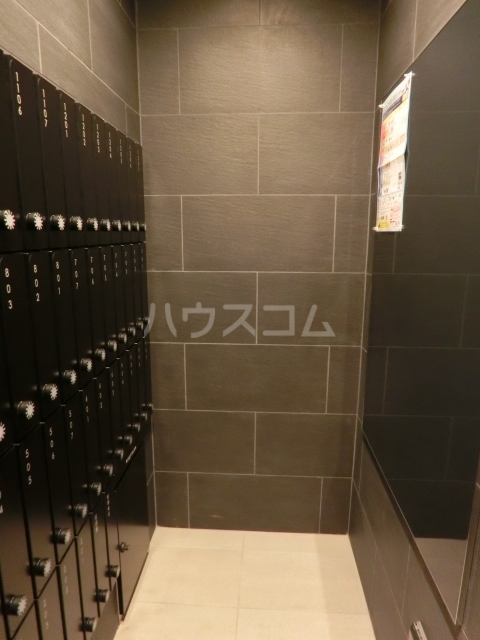 29/30 エントランス