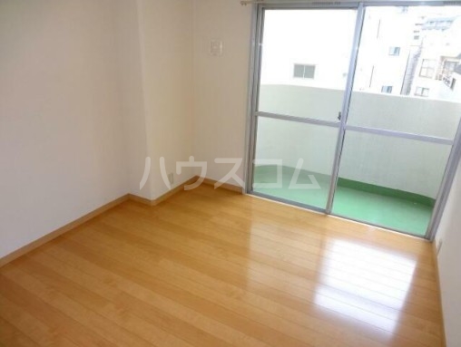 23/30 バルコニー