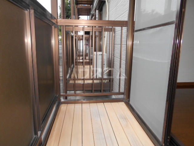 14/27 バルコニー