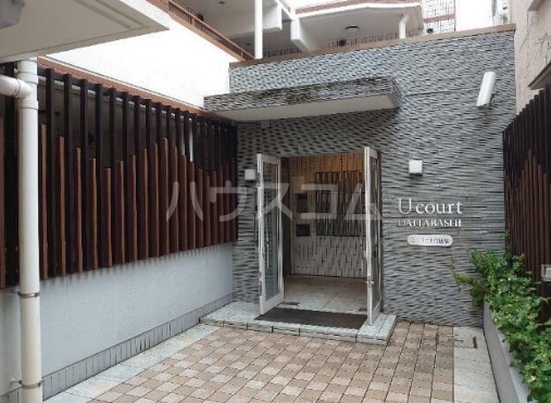 15/19 エントランス