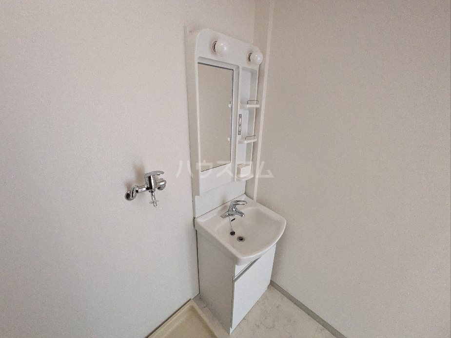 15/30 洗面