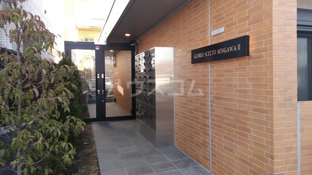 3/5 エントランス