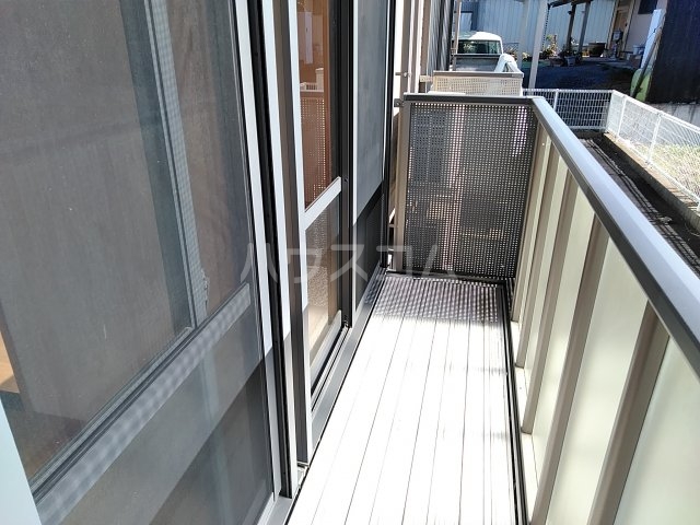 16/27 バルコニー