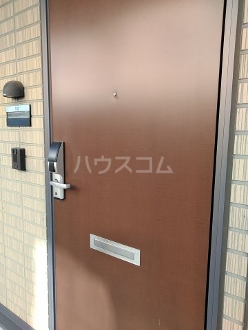 20/27 エントランス