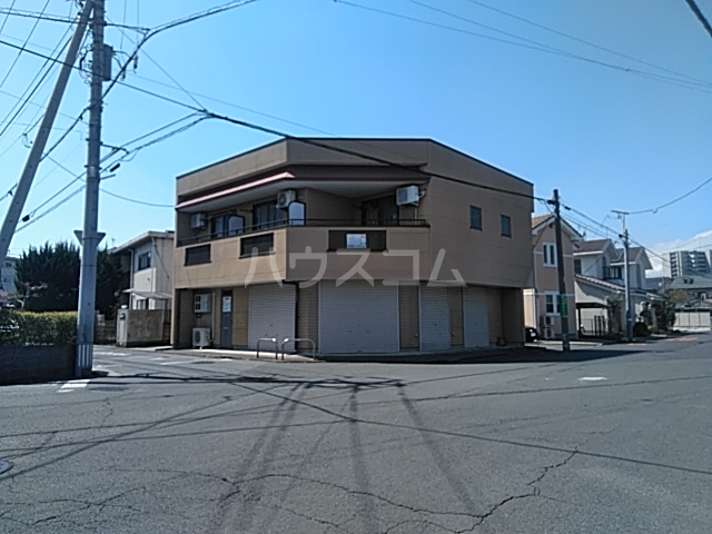 20/28 エントランス