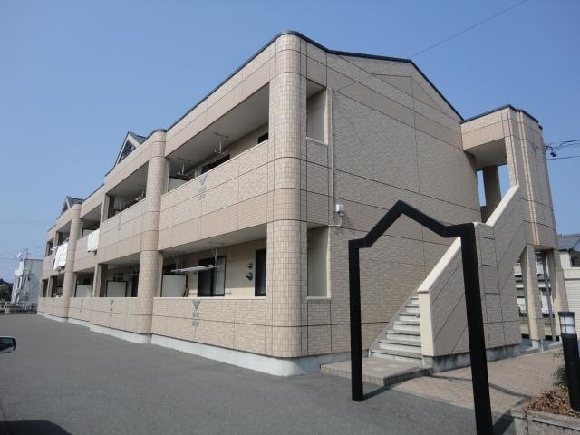 23/25 エントランス