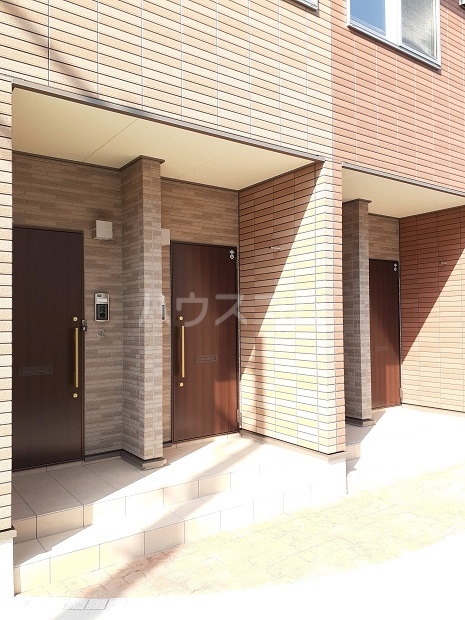 2/8 エントランス