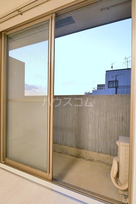 14/23 バルコニー