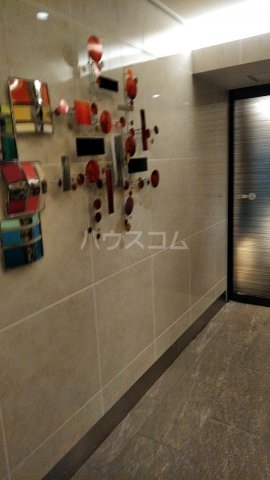 2/5 エントランス