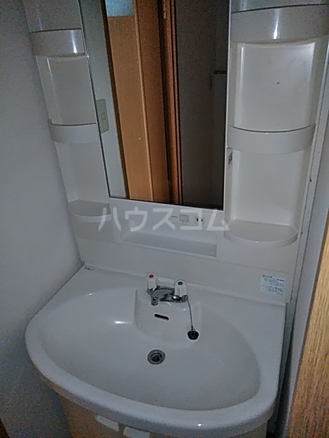 13/30 洗面
