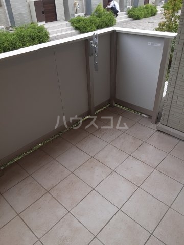 23/30 バルコニー