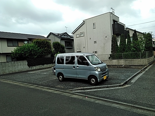 16/17 エントランス