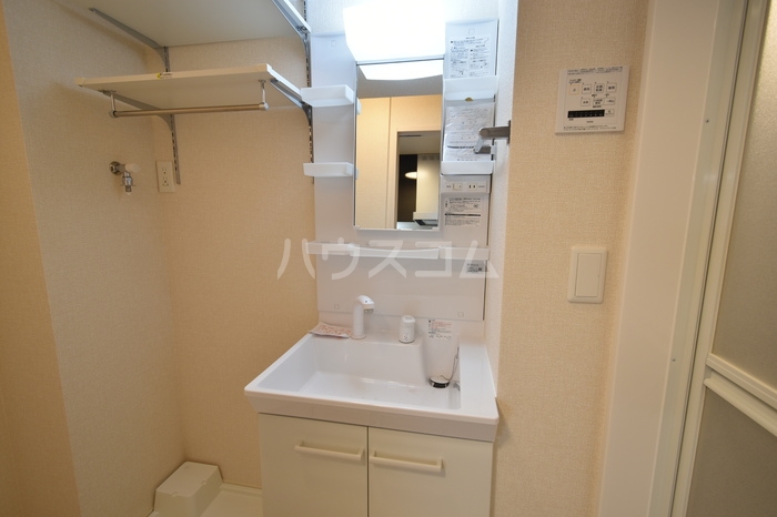 13/30 洗面