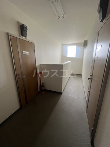 29/30 エントランス