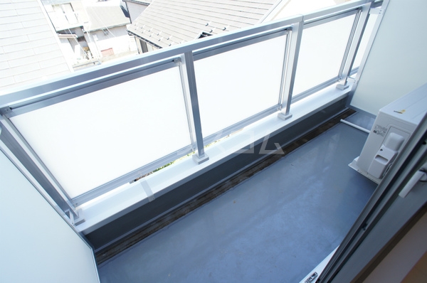 18/23 バルコニー