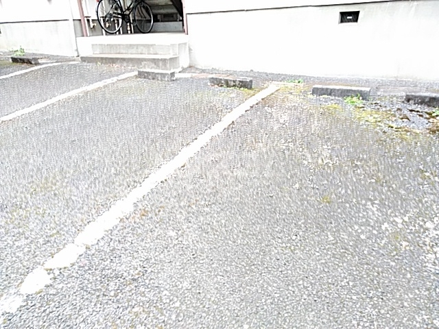3/4 駐車場