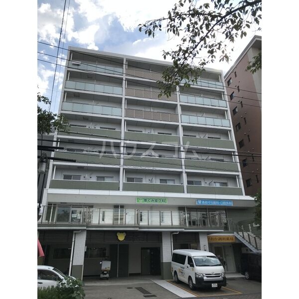 2/4 外観
