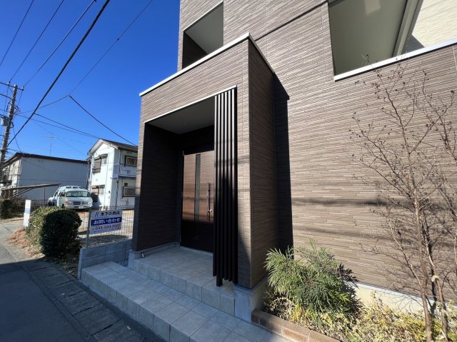 22/30 エントランス