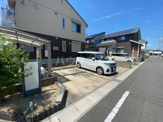 2/10 駐車場