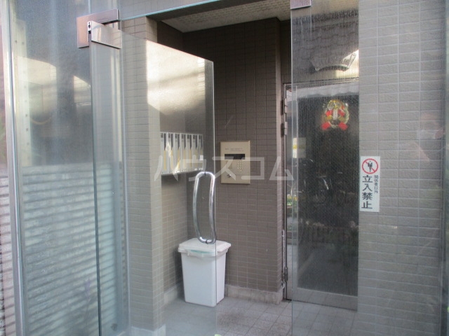 3/6 エントランス