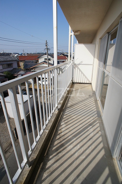 16/28 バルコニー