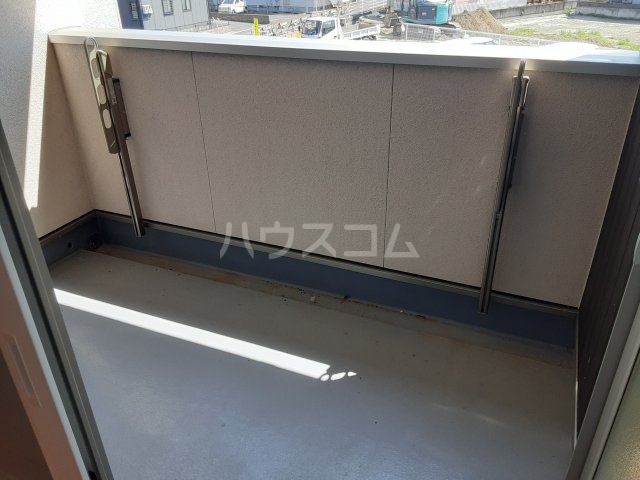 19/30 バルコニー