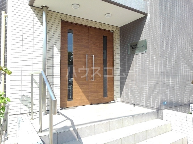 3/10 エントランス