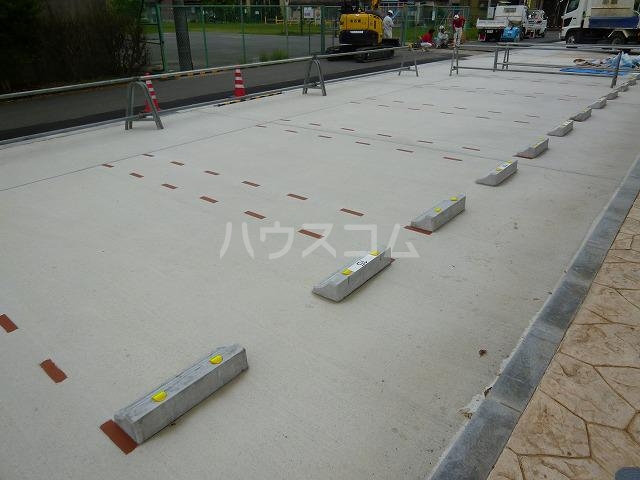 16/22 駐車場