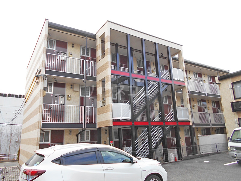 15/19 エントランス